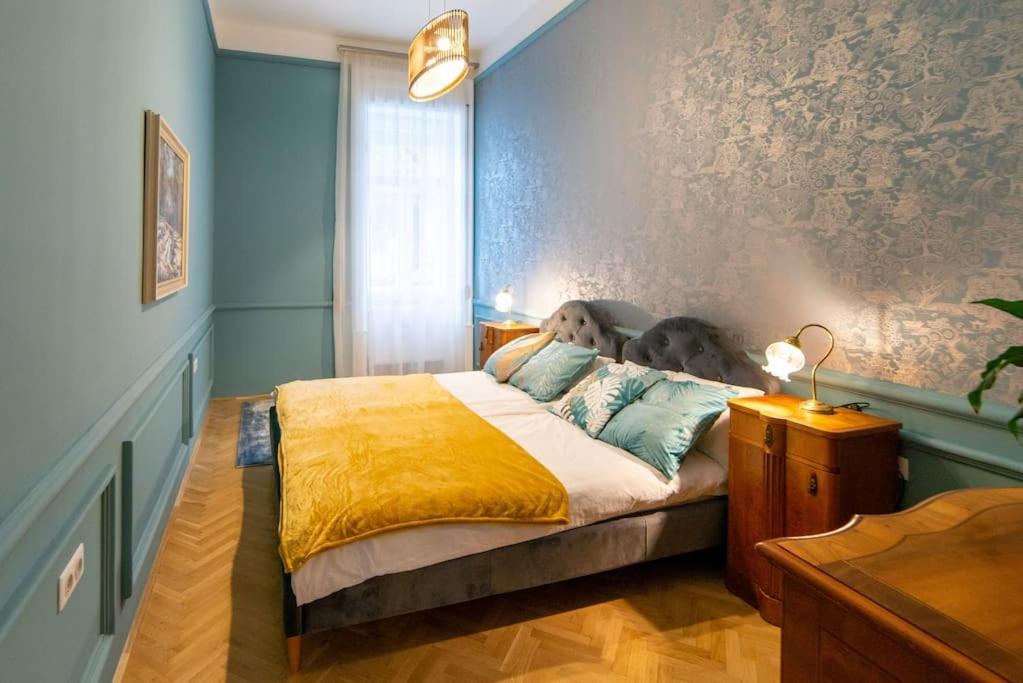 Kastely Apartman Eger Eksteriør bilde